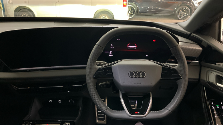 Audi A6 210kW 83kWh S Line 5dr Auto Electric Estate